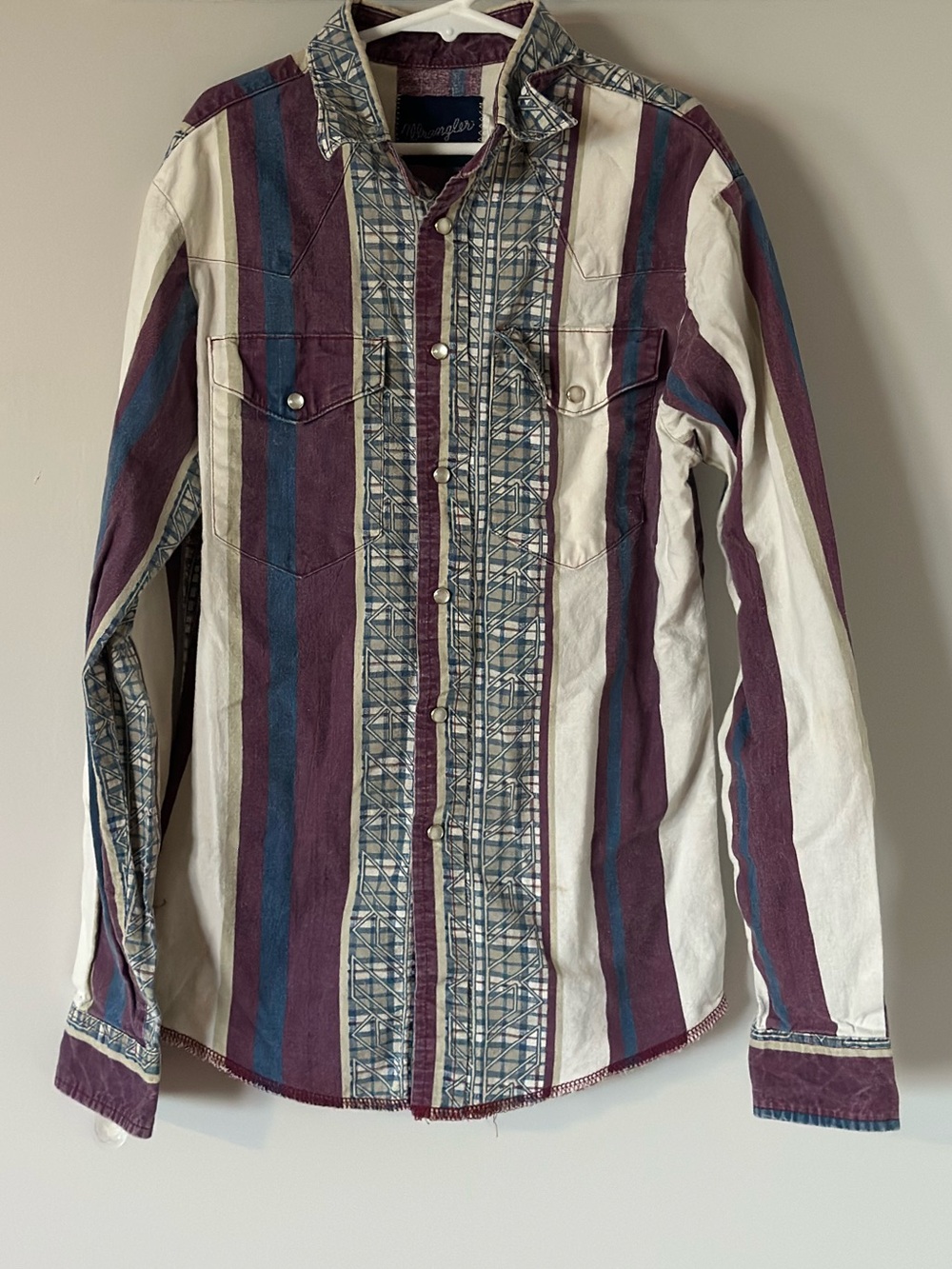 Wrangler Vintage Pearl Snap Long-Sleeve Western Shirt